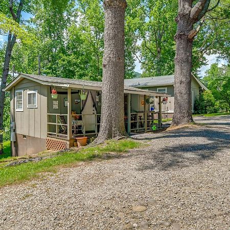 Pet-Friendly Vacation Rental Cabin In 위티어 외부 사진