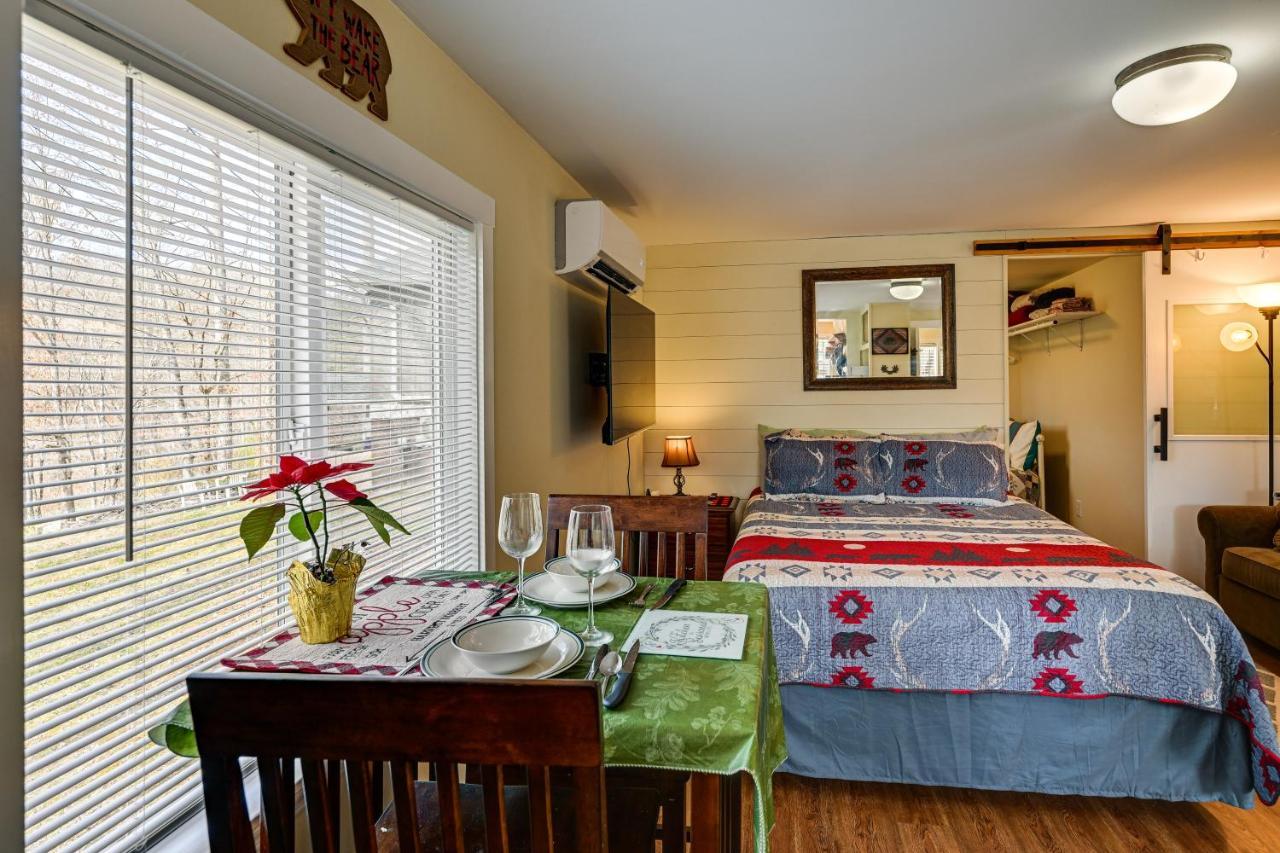 Pet-Friendly Vacation Rental Cabin In 위티어 외부 사진