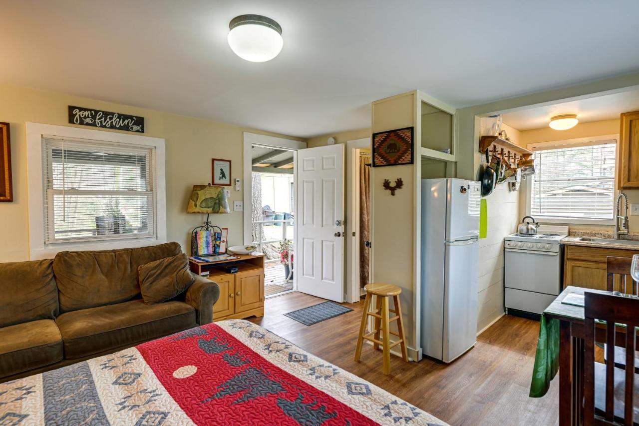 Pet-Friendly Vacation Rental Cabin In 위티어 외부 사진