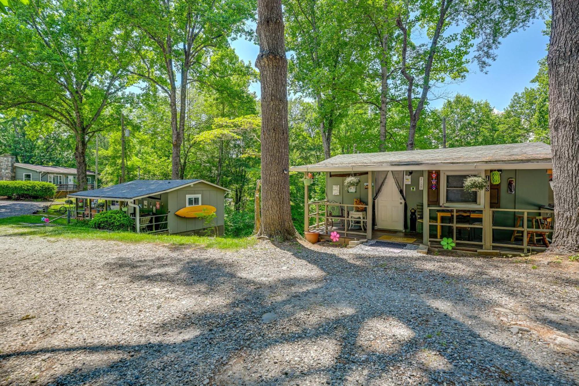 Pet-Friendly Vacation Rental Cabin In 위티어 외부 사진
