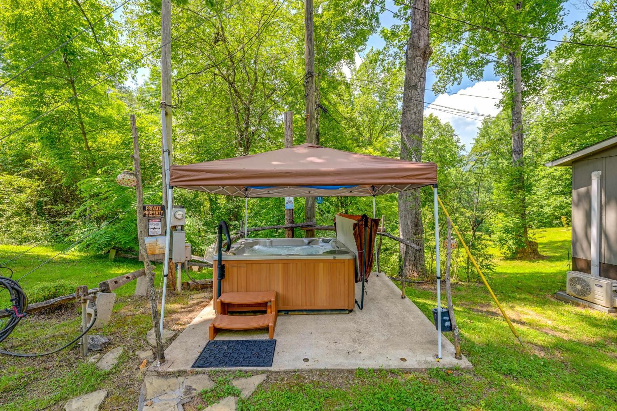 Pet-Friendly Vacation Rental Cabin In 위티어 외부 사진